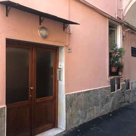 Il Fiore Del Porto Apartment *